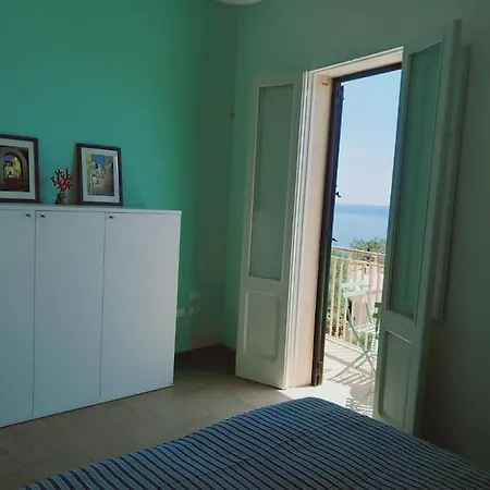 Casa Fronte Mare Il Rifugio Di Alice * Andrano
